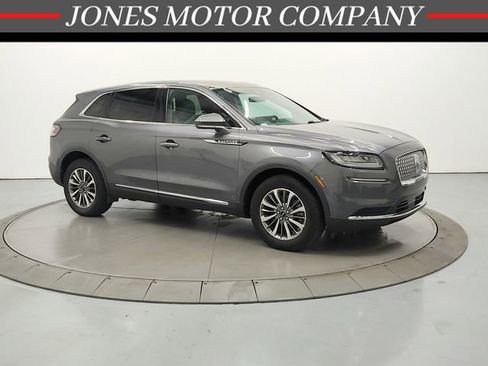 Used 2021 Lincoln Nautilus Reserve image 1