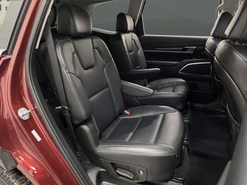 Used 2024 Kia Telluride S w/ S Sunroof Package image 31
