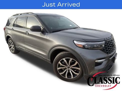 Used 2023 Ford Explorer ST-Line w/ Class IV Trailer Tow Package image 22