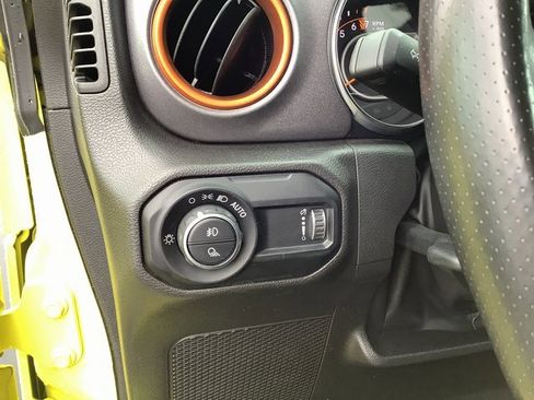 Used 2023 Jeep Gladiator Mojave w/ Trailer Tow Package image 15