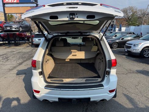 Used 2016 Jeep Grand Cherokee Overland image 36
