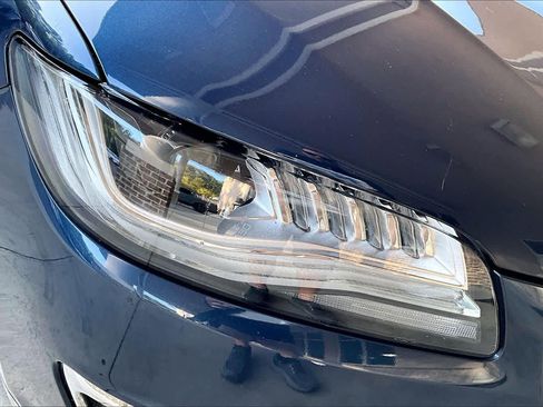 Used 2017 Lincoln MKZ Select w/ Select Plus Package image 28