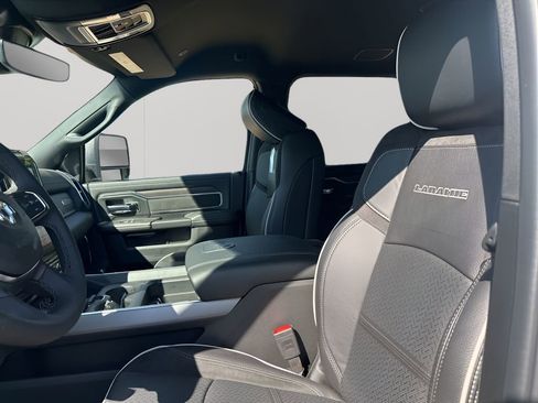 New 2026 RAM 2500 Laramie w/ Night Edition image 27