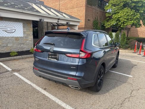 Used 2025 Honda CR-V Sport Touring image 19