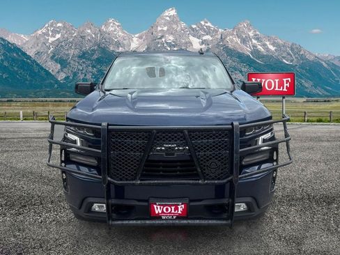Used 2022 Chevrolet Silverado 1500 RST w/ Convenience Package II AWD/4WD image 2