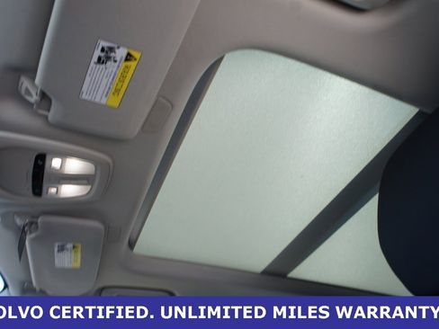 New 2025 Volvo XC90 B6 Core w/ Climate Package image 23