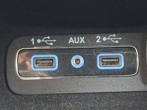 Used 2021 Jeep Grand Cherokee Laredo image 23