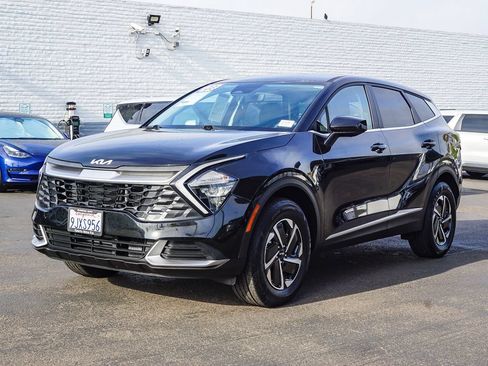 Certified 2023 Kia Sportage LX AWD/4WD image 3