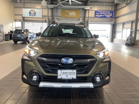 Used 2024 Subaru Outback Limited image 2