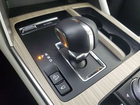 Certified 2025 MAZDA CX-90 3.3 Turbo w/ Premium Plus Pkg image 33