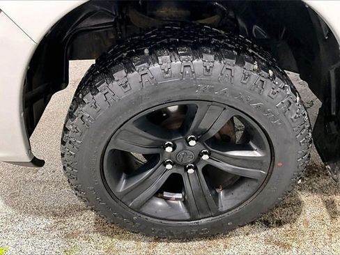 Used 2018 RAM 1500 Sport w/ Sport Premium Group image 36