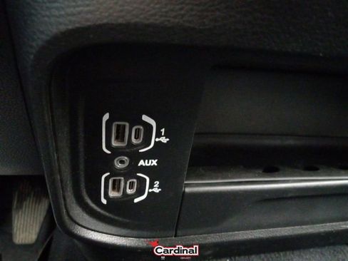 Used 2024 RAM 2500 Laramie image 39