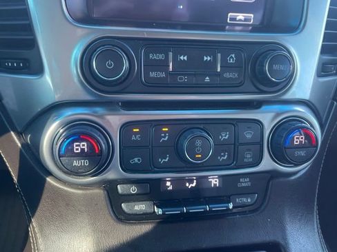 Used 2020 Chevrolet Tahoe LS RWD image 14