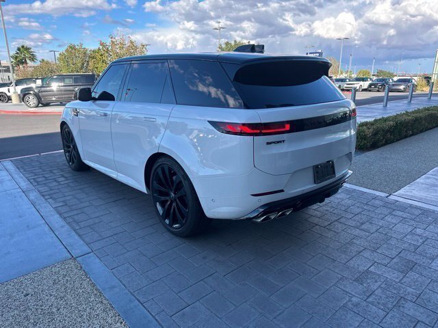 Used 2025 Land Rover Range Rover Sport Dynamic SE AWD/4WD image 7
