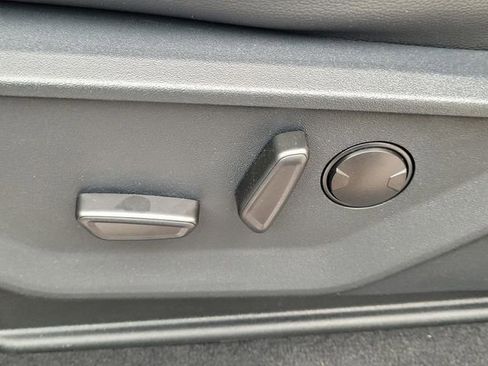 New 2026 Ford F250 Lariat image 10