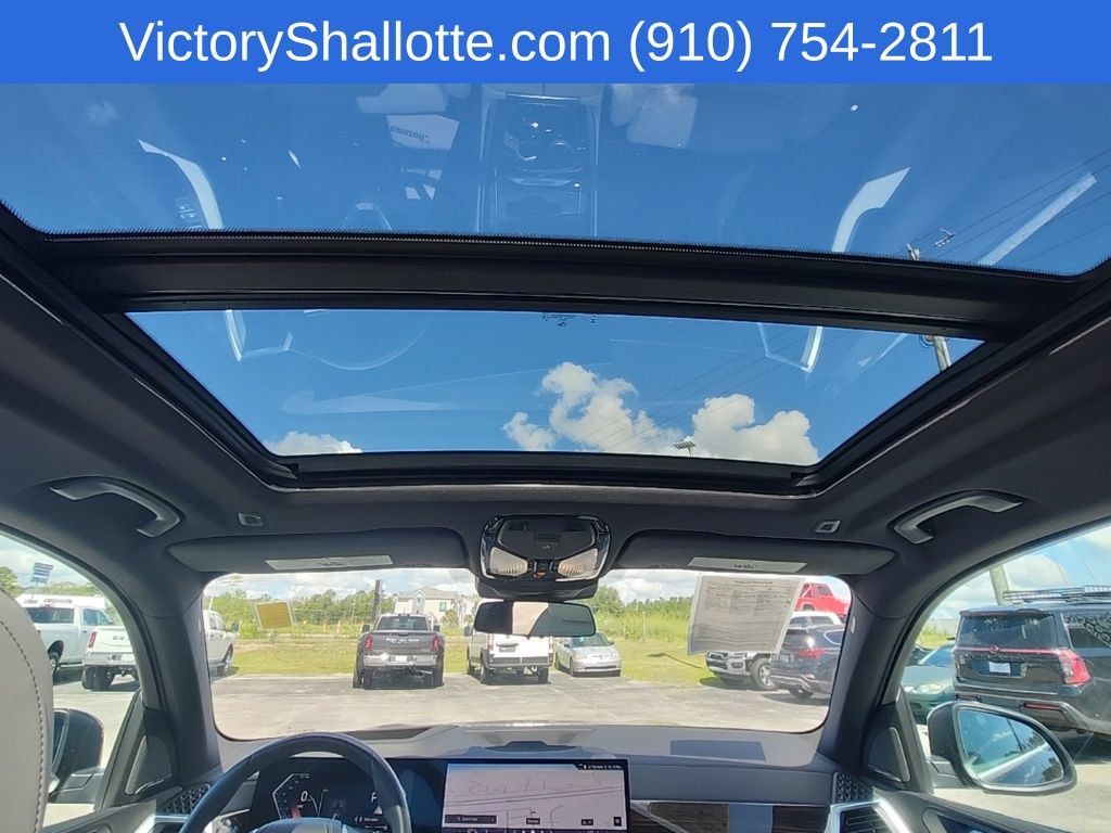 Used 2025 BMW X5 sDrive40i w/ Premium Package RWD image 8
