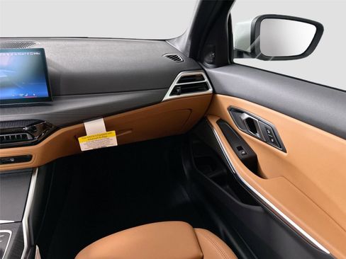 New 2025 BMW 330i Sedan w/ Premium Package RWD image 27