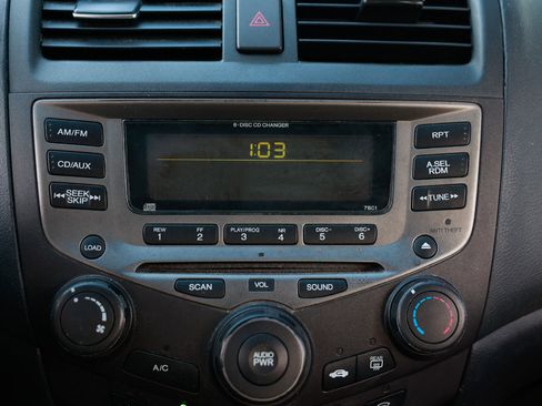 Used 2007 Honda Accord SE image 31