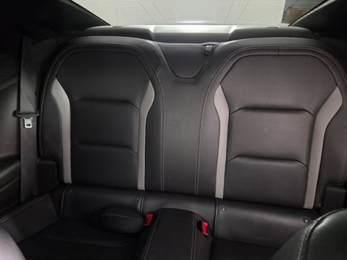 Used 2020 Chevrolet Camaro SS RWD image 24