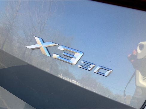 Used 2025 BMW X3 xDrive30i w/ Premium Package image 16
