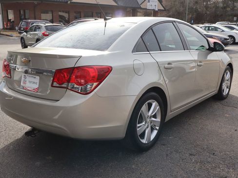 Used 2014 Chevrolet Cruze Diesel image 6