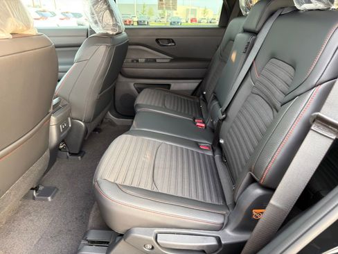 New 2026 Nissan Pathfinder Rock Creek AWD/4WD image 20