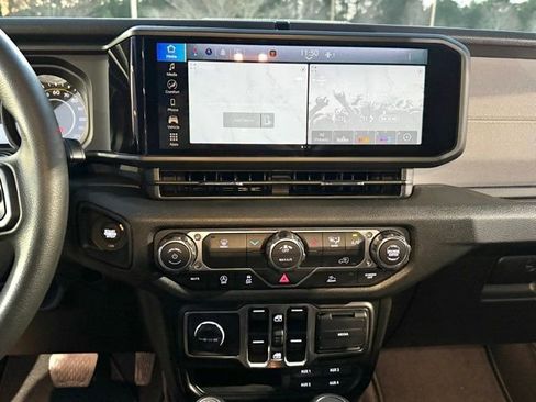 New 2026 Jeep Wrangler Unlimited Sport AWD/4WD image 20