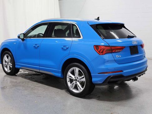 Used 2023 Audi Q3 2.0T Premium Plus w/ Premium Plus Package image 3