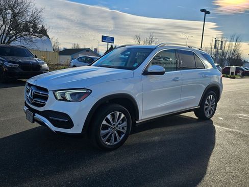 Used 2021 Mercedes-Benz GLE 350 4MATIC image 3
