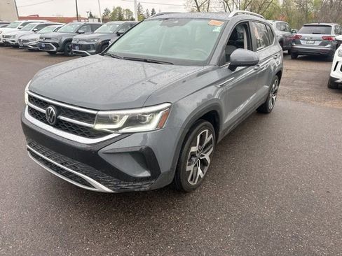 Used 2023 Volkswagen Taos SEL AWD/4WD image 7