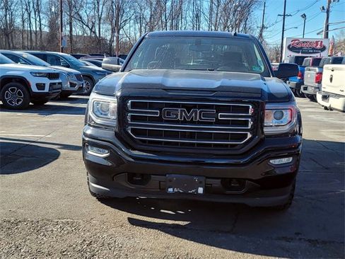 Used 2017 GMC Sierra 1500 SLE w/ SLE Value Package image 2