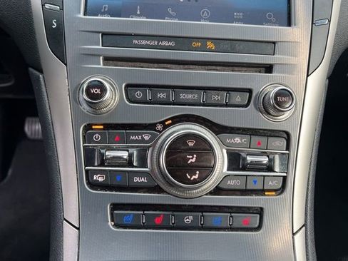 Used 2019 Lincoln MKZ Reserve image 20