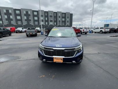 Used 2024 Kia Seltos EX