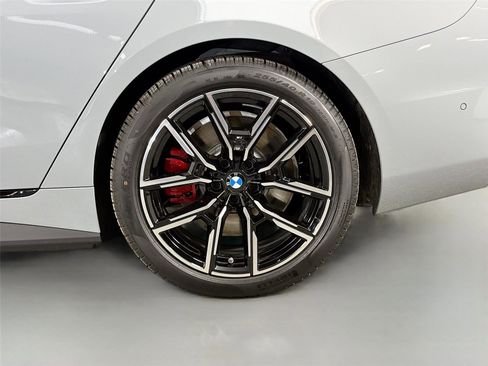 New 2026 BMW i4 eDrive40 w/ M Sport Package RWD image 30