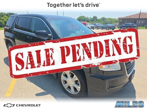 Used 2017 GMC Terrain SLE FWD image 1