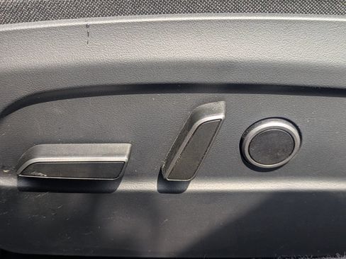 Used 2025 Tesla Model 3 Long Range RWD image 18