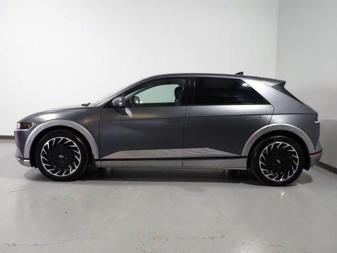 Used 2024 Hyundai Ioniq 5 AWD Limited image 9