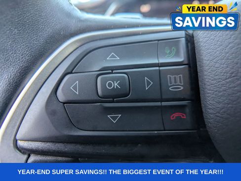 Used 2021 Jeep Grand Cherokee L Laredo w/ Luxury Tech Group I image 30