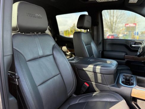 Used 2019 Chevrolet Silverado 1500 High Country image 22