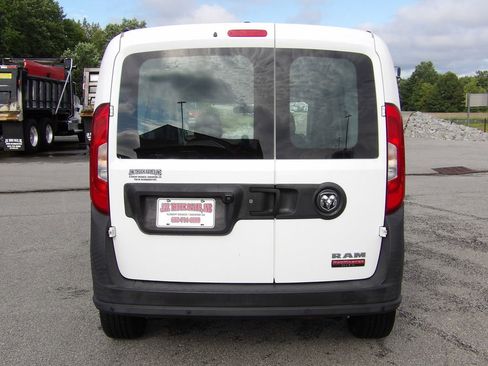 Used 2019 RAM ProMaster City Tradesman image 6