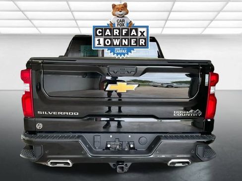 Used 2024 Chevrolet Silverado 1500 High Country w/ High Country Premium Package image 6
