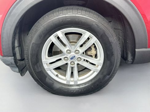 Used 2020 Ford Explorer XLT w/ Class III Trailer Tow Package AWD/4WD image 30