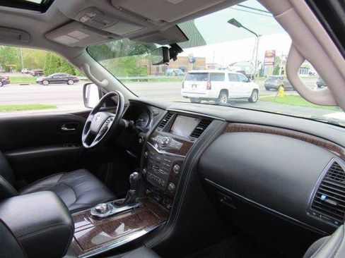 Used 2019 Nissan Armada Platinum w/ Captain's Chairs Package image 14