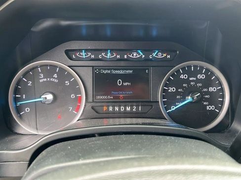 Used 2018 Ford F250 XLT w/ XLT Value Package image 34