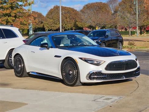 Used 2026 Mercedes-Benz Maybach SL 680 image 2