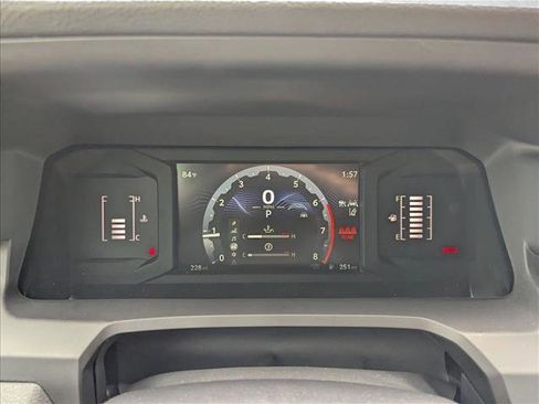 Used 2025 Toyota Tacoma SR5 AWD/4WD image 10