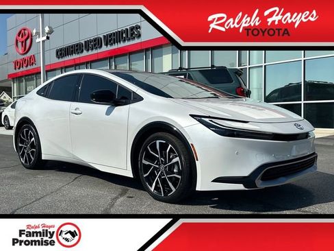 Used 2026 Toyota Prius Plug-In Hybrid w/ Limited Premium Package FWD image 1