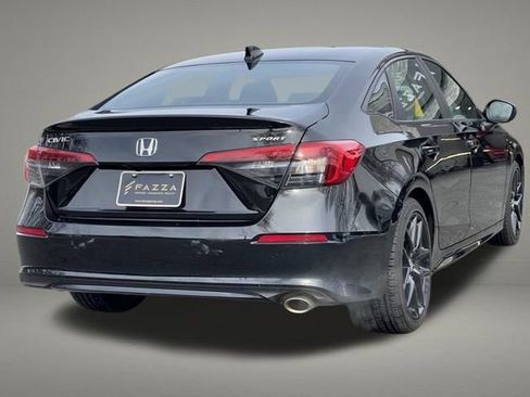 Used 2023 Honda Civic Sport image 5