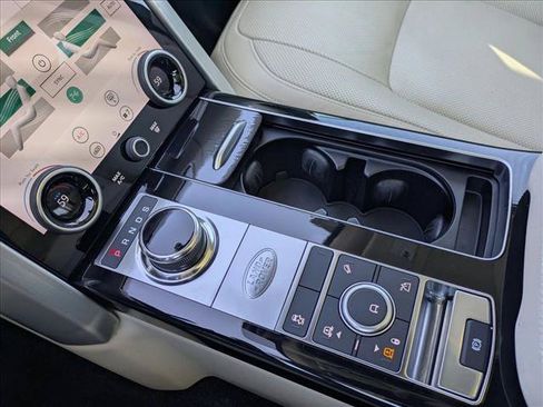 Used 2019 Land Rover Range Rover HSE AWD/4WD image 12