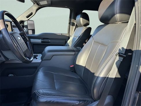 Used 2016 Ford F350 Lariat w/ Chrome Package image 16